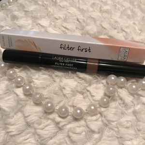 -LAURA GELLER. Filter First Luminous Concealer ✨